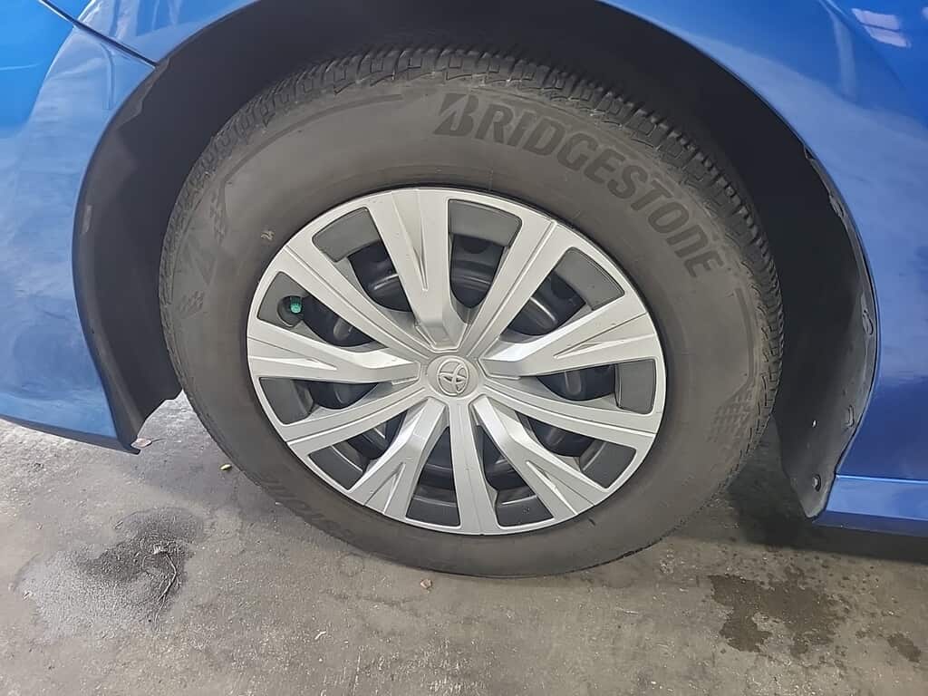 Florida Fine Cars - Used TOYOTA CAMRY 2019 WEST PALM HYBRID LE