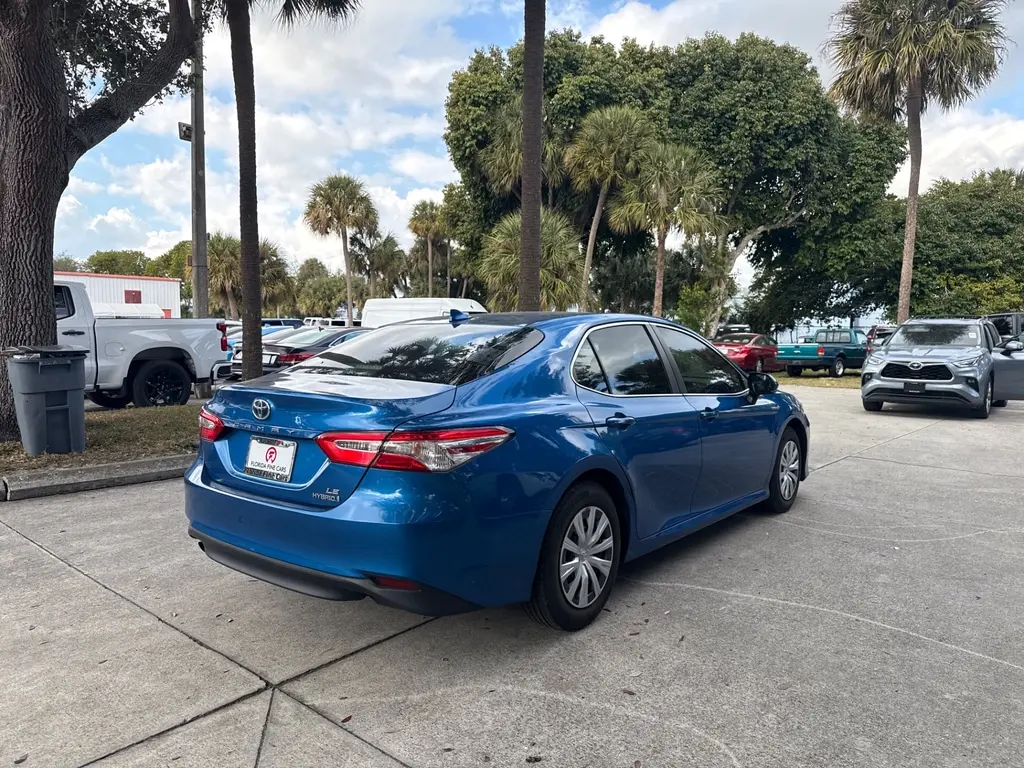 Florida Fine Cars - Used TOYOTA CAMRY 2019 WEST PALM HYBRID LE