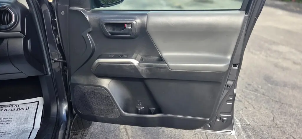 Florida Fine Cars - Used TOYOTA TACOMA 2WD 2022 MARGATE SR5