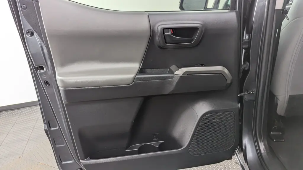 Florida Fine Cars - Used TOYOTA TACOMA 2WD 2022 MARGATE SR5