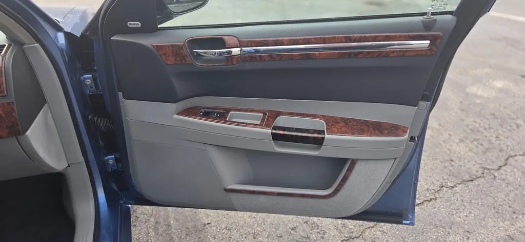 Florida Fine Cars - Used CHRYSLER 300 2007 MARGATE C