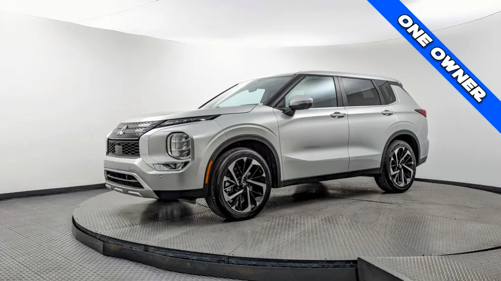 Florida Fine Cars - Used MITSUBISHI OUTLANDER 2024 MARGATE SE