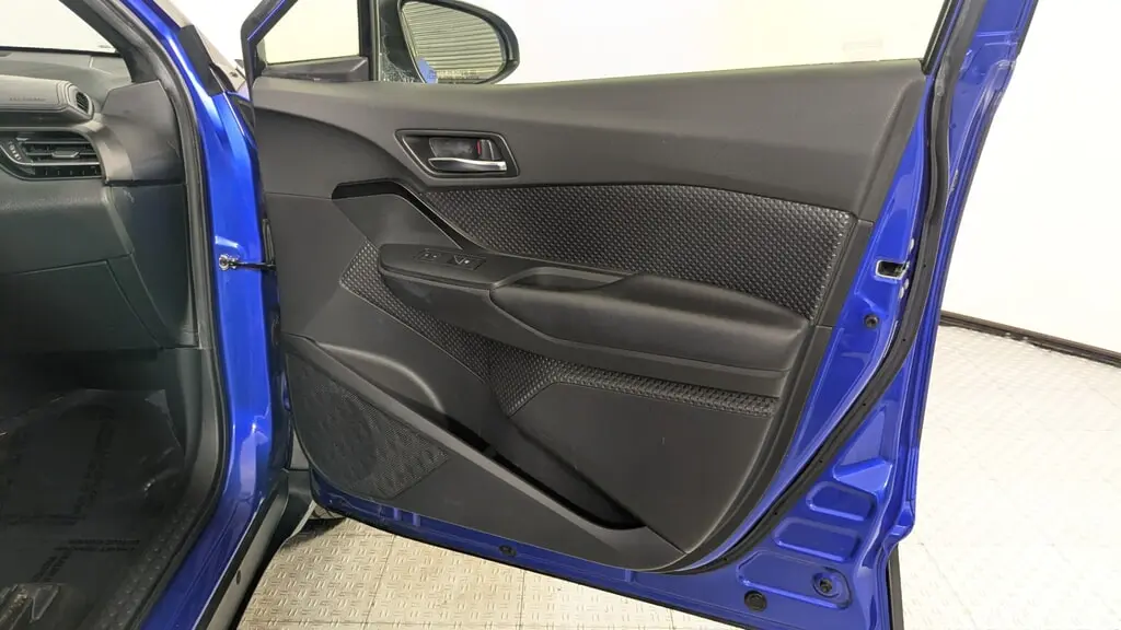 Florida Fine Cars - Used TOYOTA C-HR 2018 ORLANDO XLE