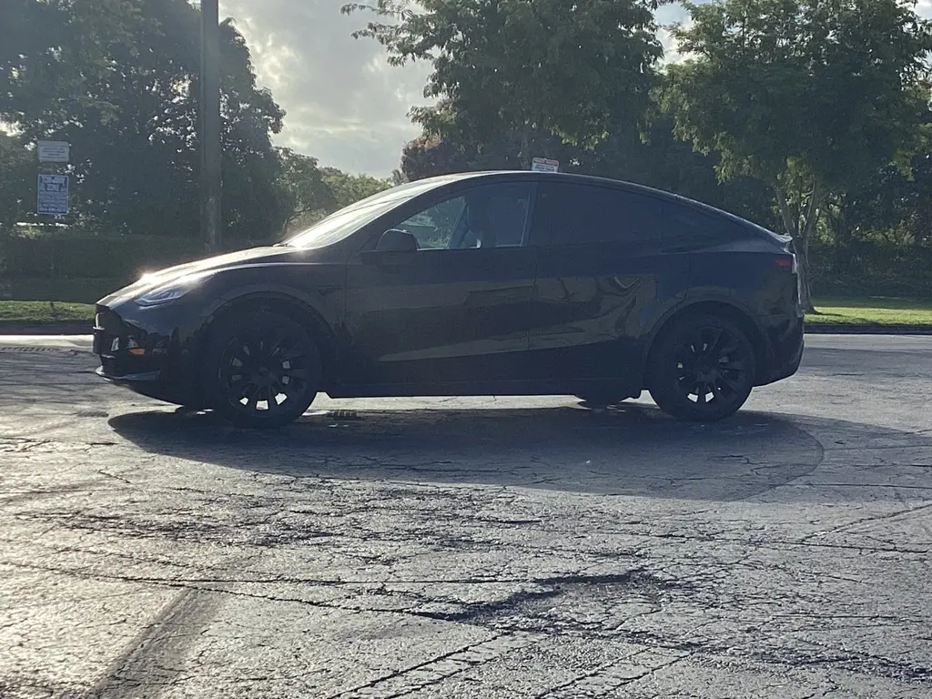 Florida Fine Cars - Used TESLA MODEL Y 2023 MIAMI LONG RANGE