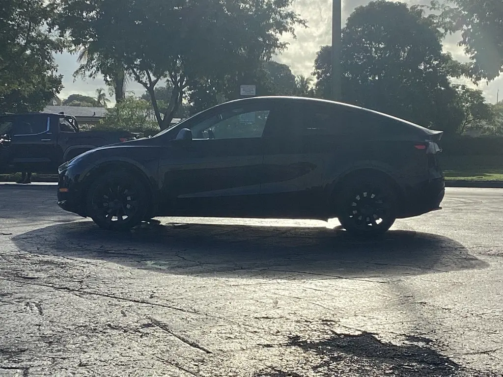 Florida Fine Cars - Used TESLA MODEL Y 2023 MIAMI LONG RANGE