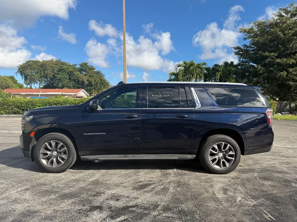 Florida Fine Cars - Used CHEVROLET SUBURBAN 2021 MARGATE LT