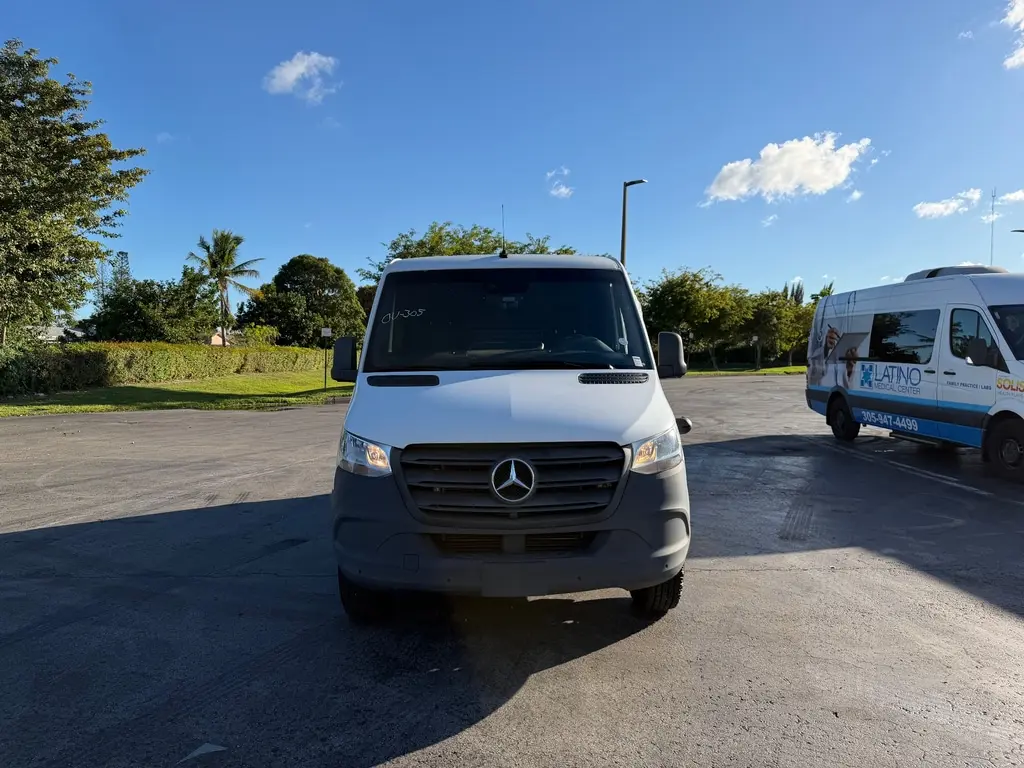 Florida Fine Cars - Used MERCEDES-BENZ SPRINTER 2022 MIAMI 1500 Cargo Van Standard Roof 144.0" WB