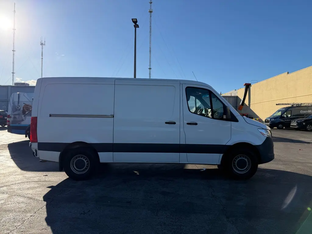 Florida Fine Cars - Used MERCEDES-BENZ SPRINTER 2022 MIAMI 1500 Cargo Van Standard Roof 144.0" WB