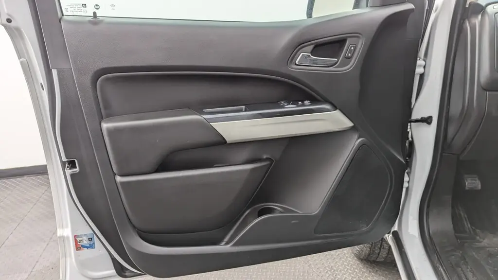 Florida Fine Cars - Used CHEVROLET COLORADO 2022 MARGATE 2WD LT