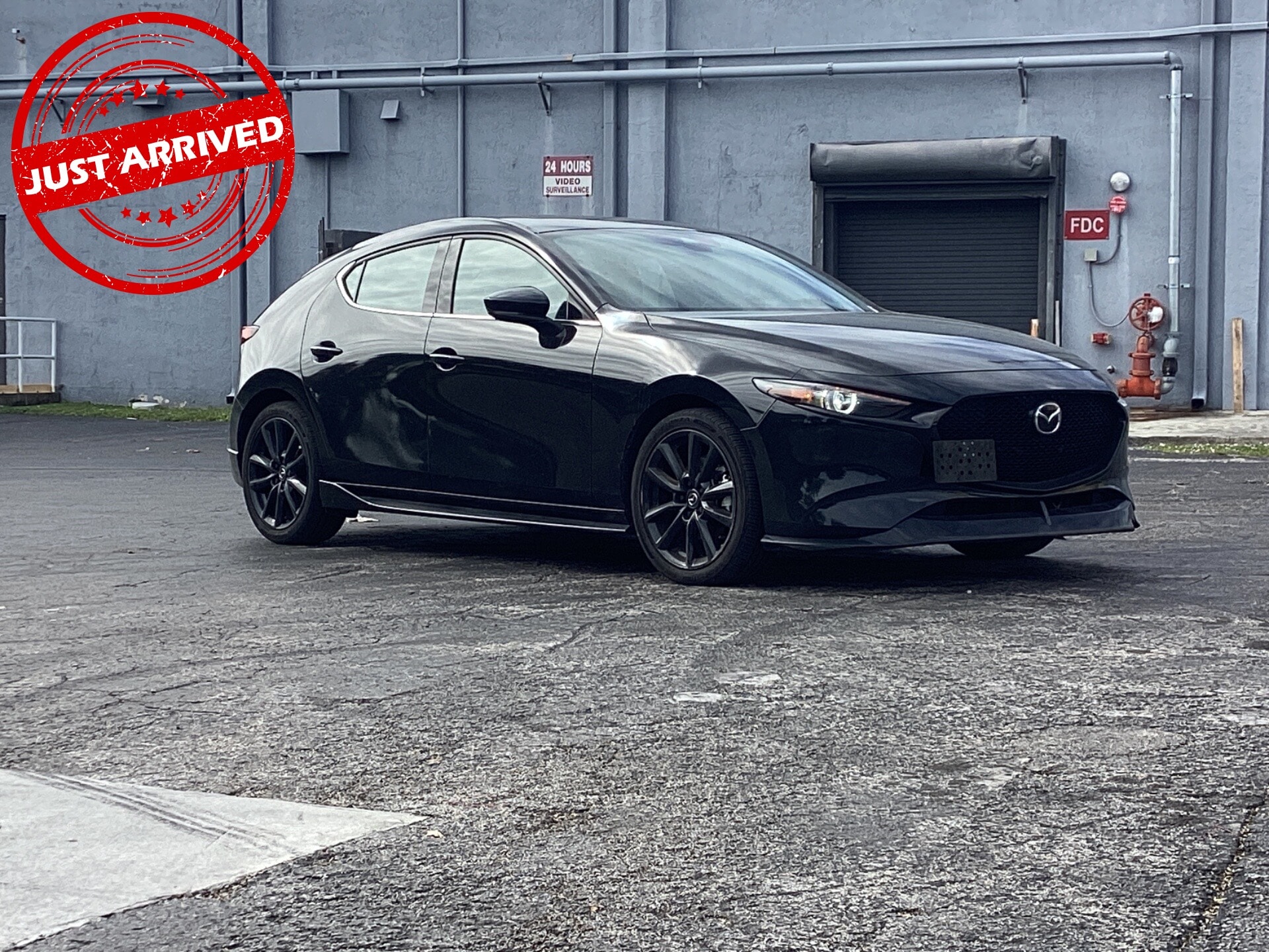 2023 Mazda CX-3 Base's photo