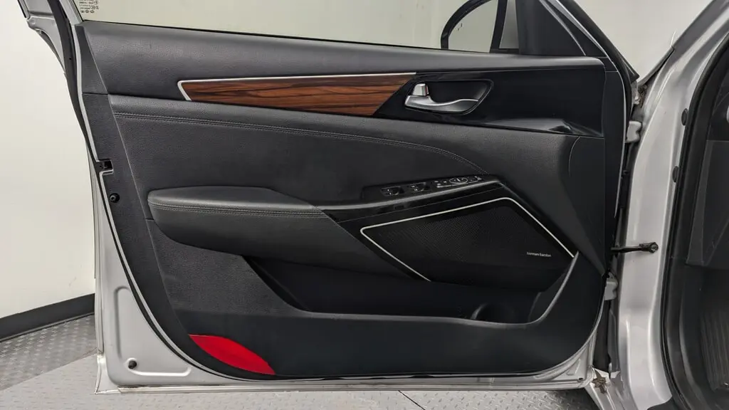 Florida Fine Cars - Used KIA CADENZA 2017 WEST PALM PREMIUM