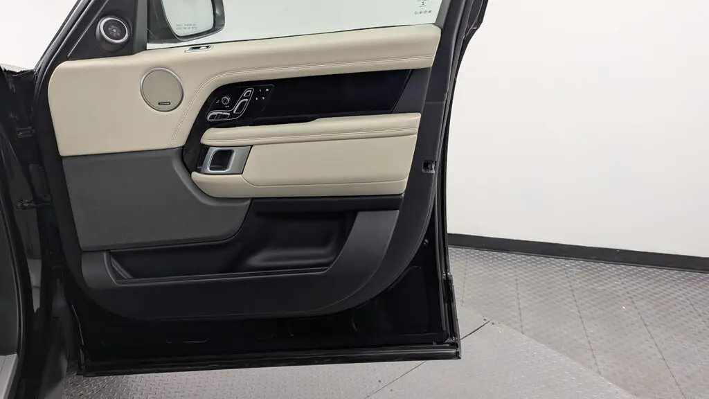 Florida Fine Cars - Used LAND ROVER RANGE ROVER 2020 WEST PALM P525 HSE