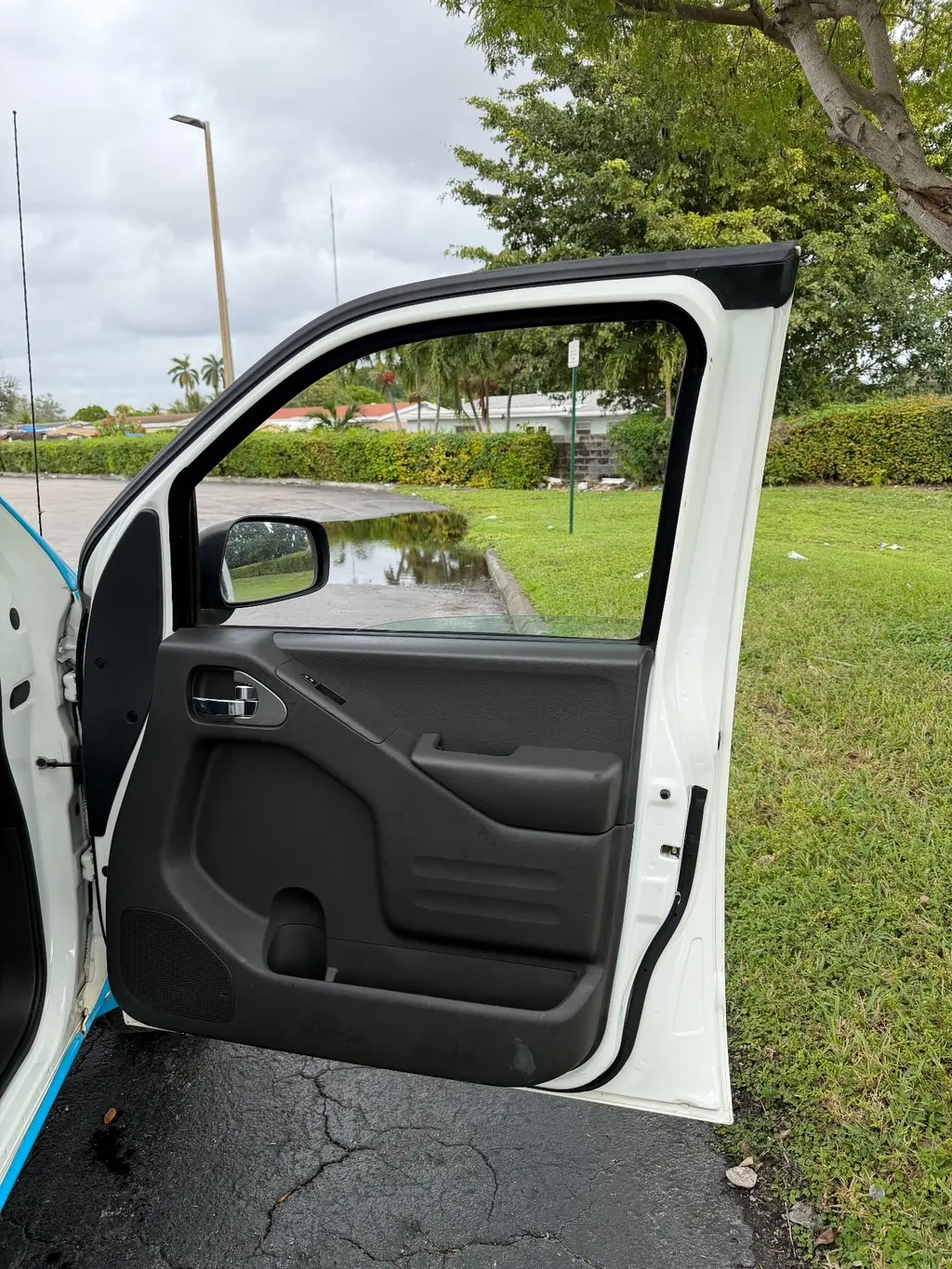 Florida Fine Cars - Used NISSAN FRONTIER 2018 MIAMI SV V6