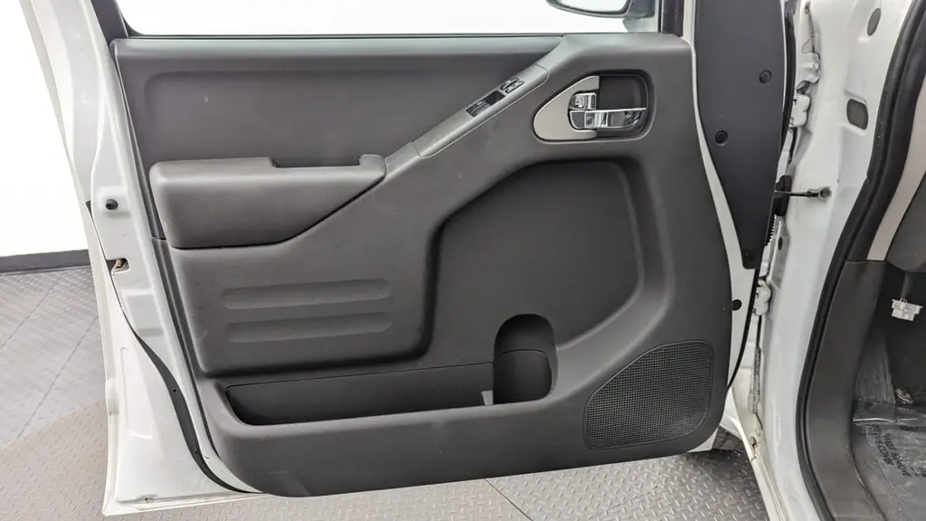 Florida Fine Cars - Used NISSAN FRONTIER 2018 MIAMI SV V6