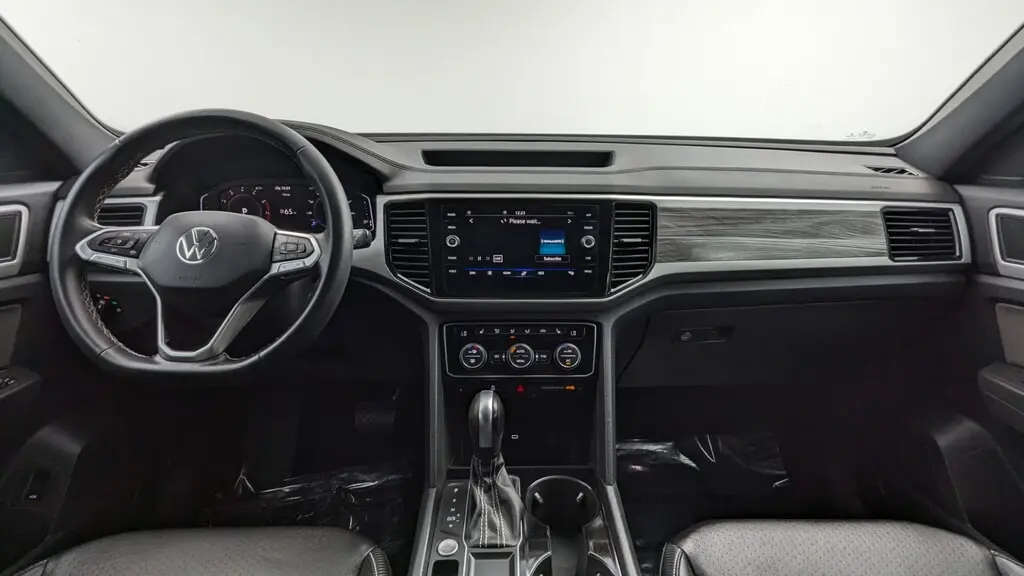 Florida Fine Cars - Used VOLKSWAGEN ATLAS CROSS SPORT 2023 WEST PALM 3.6L V6 SE W/TECHNOLOGY