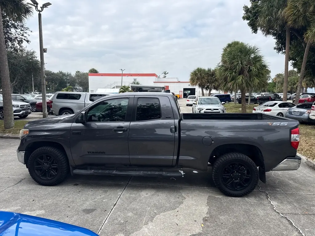 Florida Fine Cars - Used TOYOTA TUNDRA 2WD 2020 WEST PALM SR5