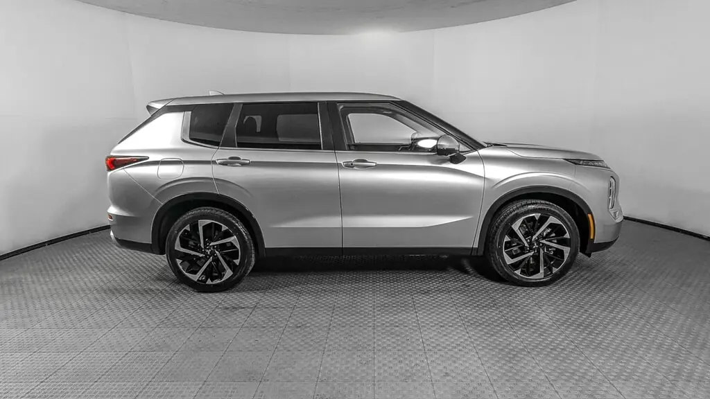 Florida Fine Cars - Used MITSUBISHI OUTLANDER 2024 ORLANDO SE