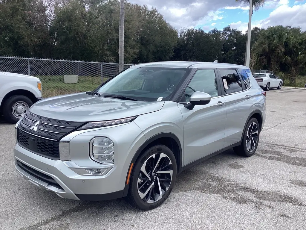 Florida Fine Cars - Used MITSUBISHI OUTLANDER 2024 ORLANDO SE
