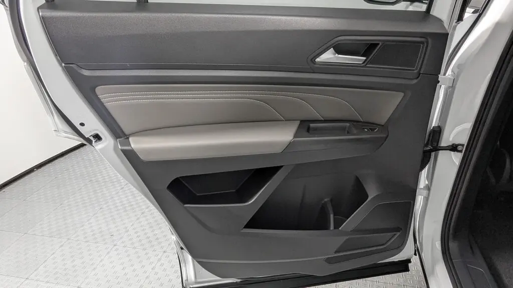 Florida Fine Cars - Used VOLKSWAGEN ATLAS CROSS SPORT 2023 ORLANDO 3.6L V6 SE W/TECHNOLOGY