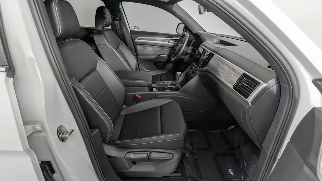 Florida Fine Cars - Used VOLKSWAGEN ATLAS CROSS SPORT 2023 ORLANDO 3.6L V6 SE W/TECHNOLOGY