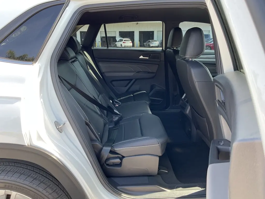 Florida Fine Cars - Used VOLKSWAGEN ATLAS CROSS SPORT 2023 ORLANDO 3.6L V6 SE W/TECHNOLOGY