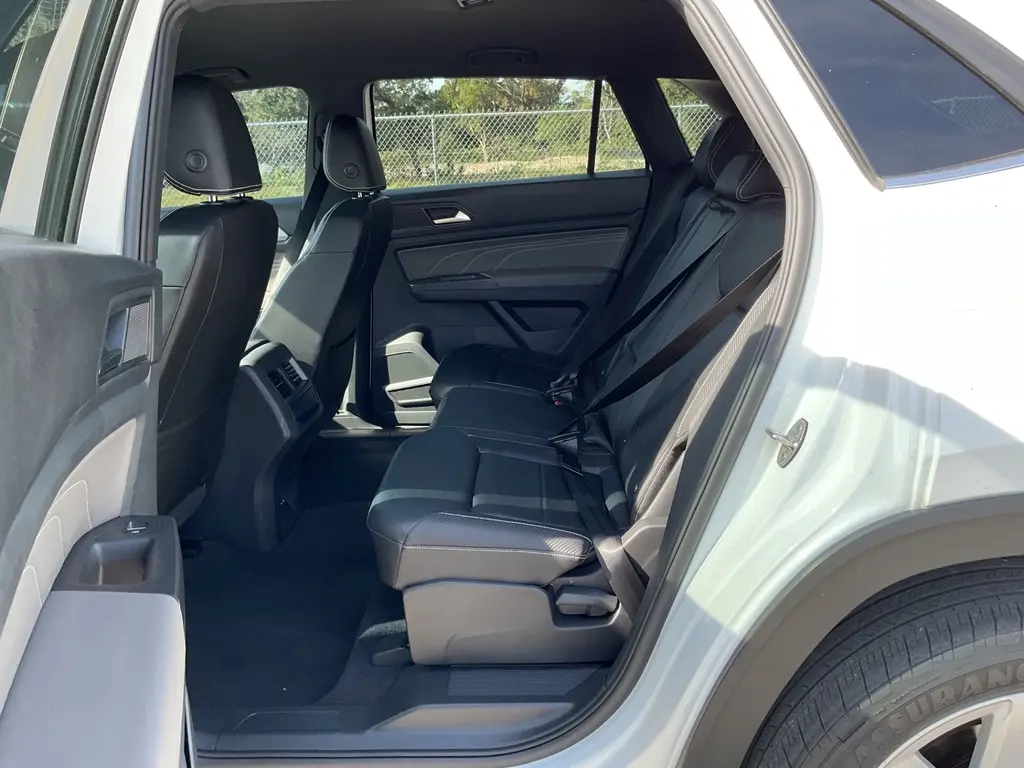 Florida Fine Cars - Used VOLKSWAGEN ATLAS CROSS SPORT 2023 ORLANDO 3.6L V6 SE W/TECHNOLOGY