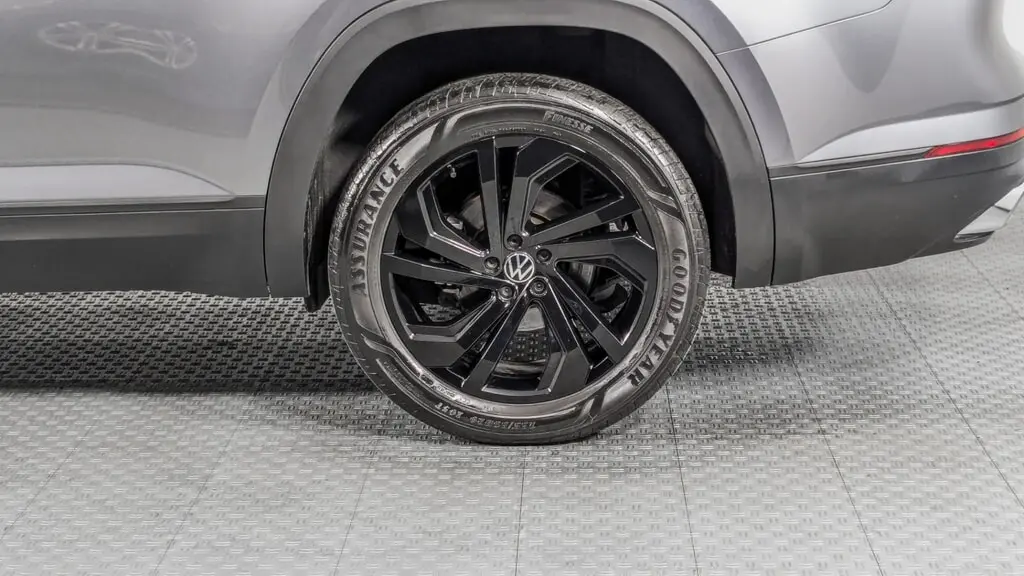 Florida Fine Cars - Used VOLKSWAGEN ATLAS 2023 ORLANDO 2.0T SE W/TECHNOLOGY