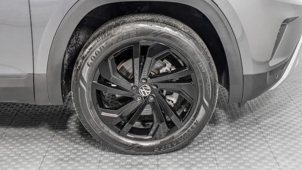 Florida Fine Cars - Used VOLKSWAGEN ATLAS 2023 ORLANDO 2.0T SE W/TECHNOLOGY