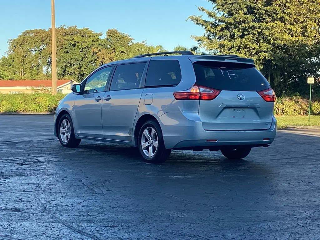 Florida Fine Cars - Used TOYOTA SIENNA 2015 MIAMI LE AAS
