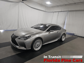 2020 Lexus RC 300's photo