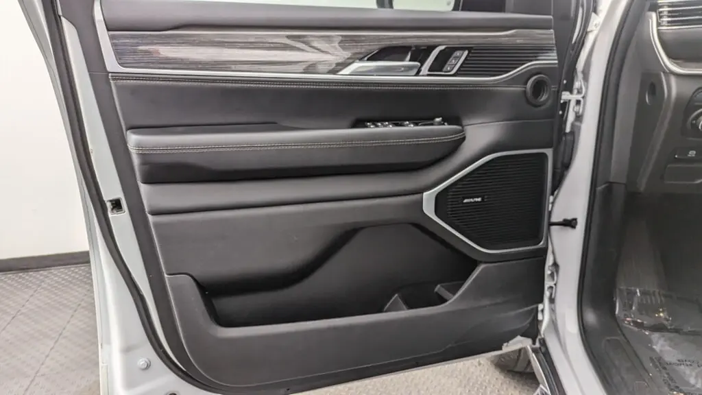 Florida Fine Cars - Used JEEP WAGONEER 2022 MIAMI SERIES II