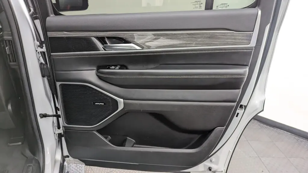 Florida Fine Cars - Used JEEP WAGONEER 2022 MIAMI SERIES II