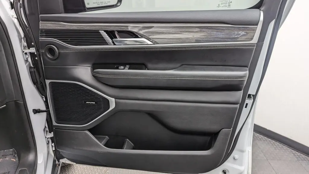 Florida Fine Cars - Used JEEP WAGONEER 2022 MIAMI SERIES II