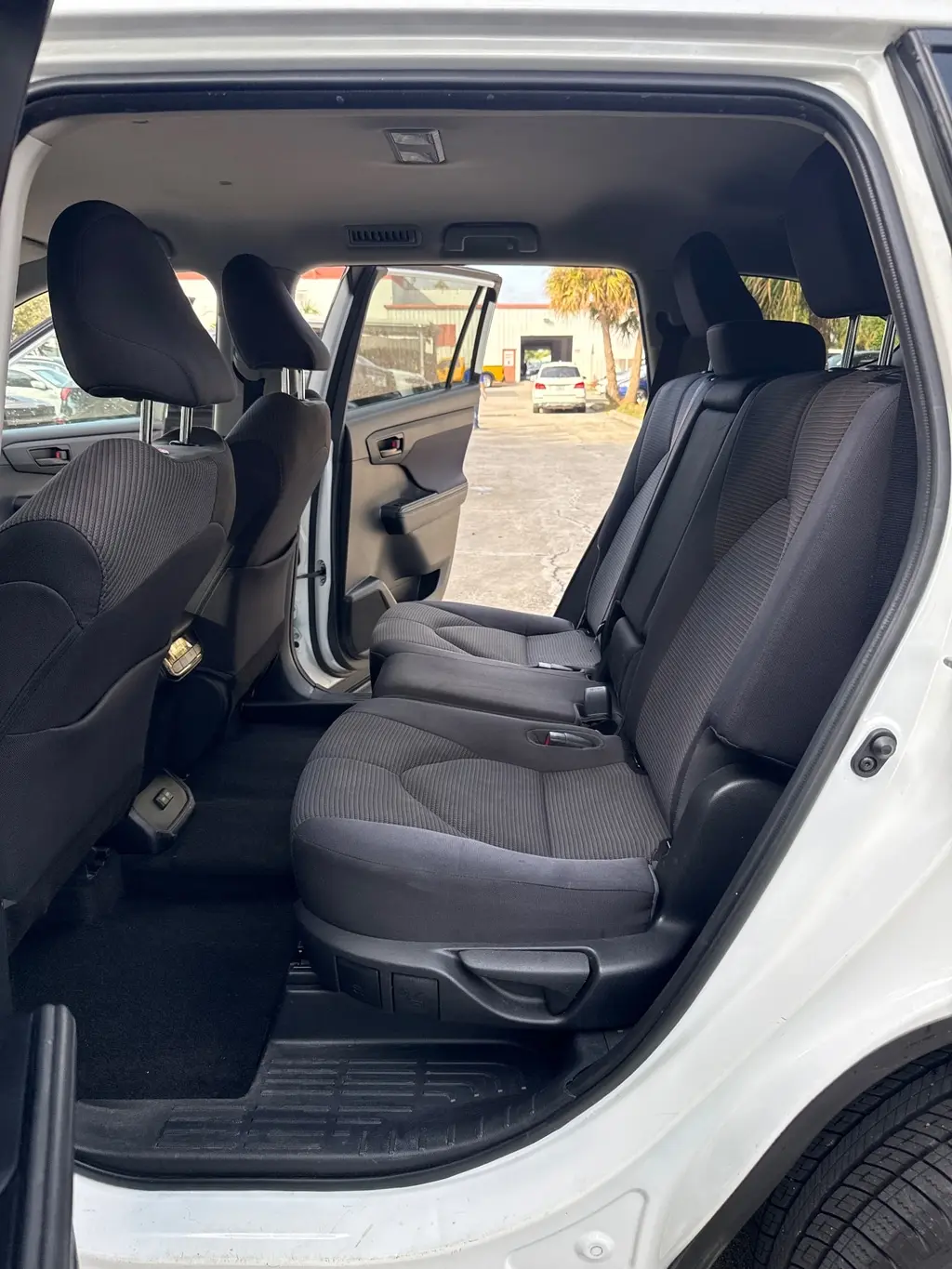 Florida Fine Cars - Used TOYOTA HIGHLANDER 2022 WEST PALM LE