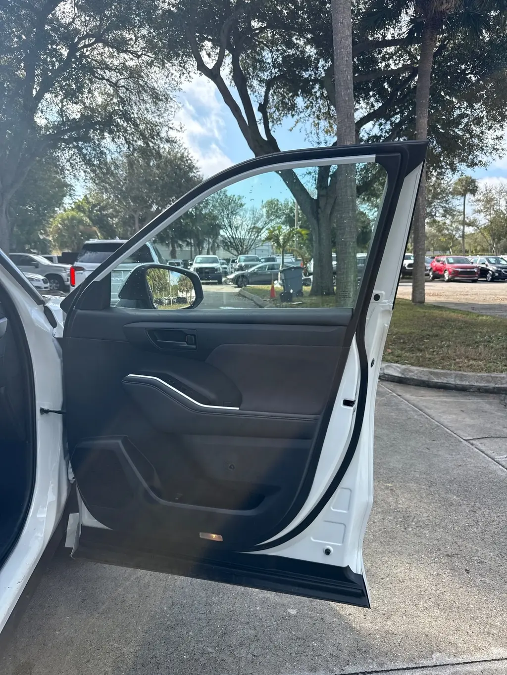 Florida Fine Cars - Used TOYOTA HIGHLANDER 2022 WEST PALM LE