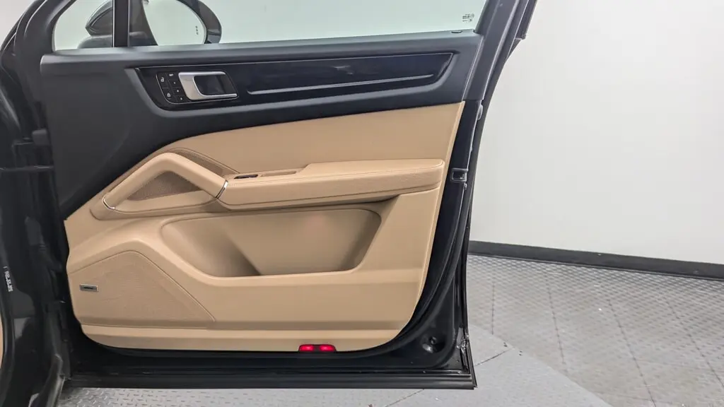 Florida Fine Cars - Used PORSCHE CAYENNE 2022 WEST PALM COUPE