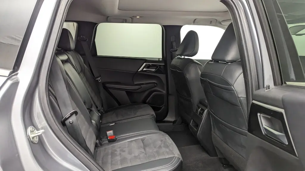 Florida Fine Cars - Used MITSUBISHI OUTLANDER 2024 MIAMI SE