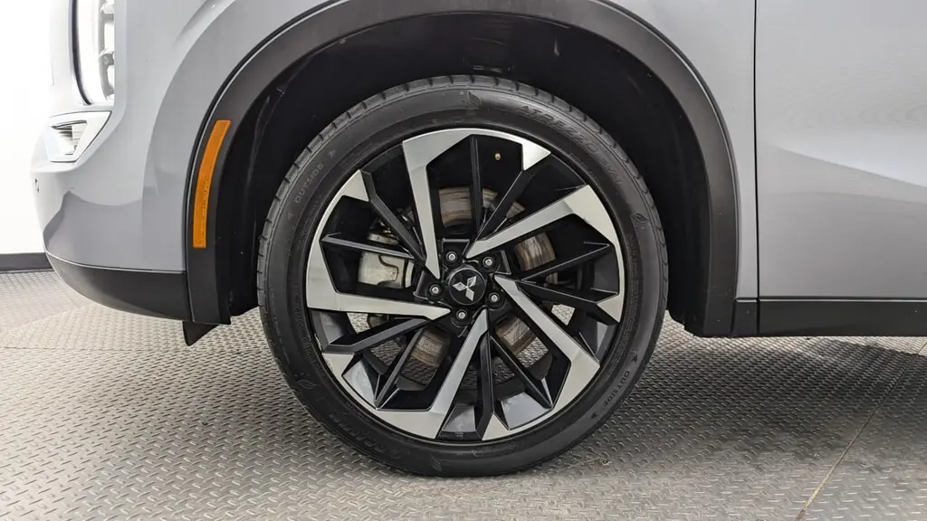 Florida Fine Cars - Used MITSUBISHI OUTLANDER 2024 MIAMI SE