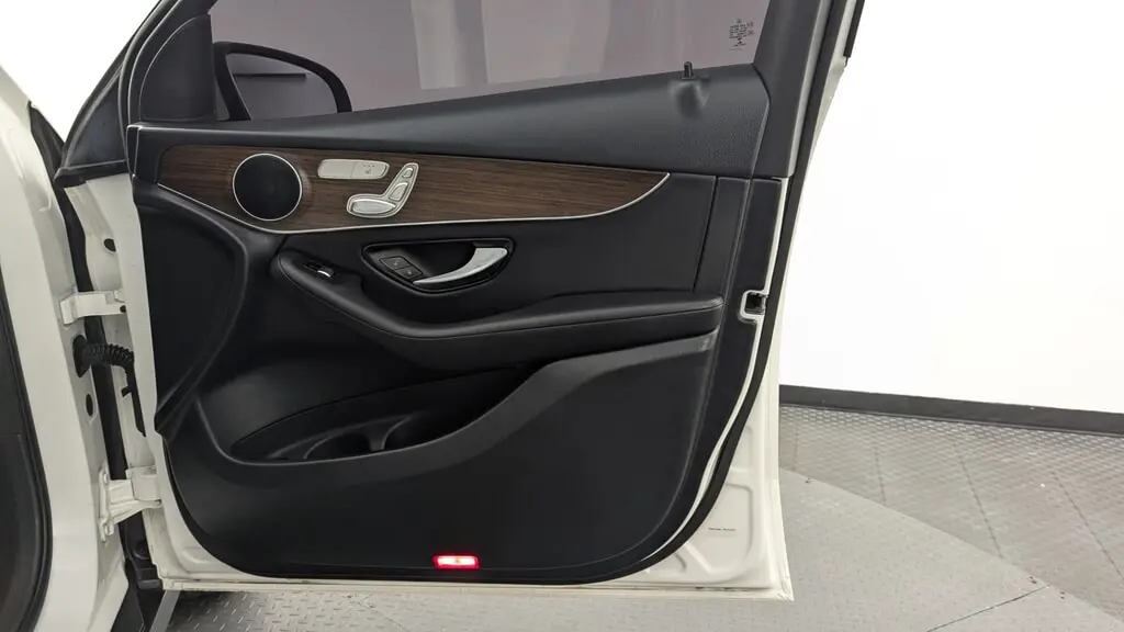 Florida Fine Cars - Used MERCEDES-BENZ GLC 2022 WEST PALM GLC 300