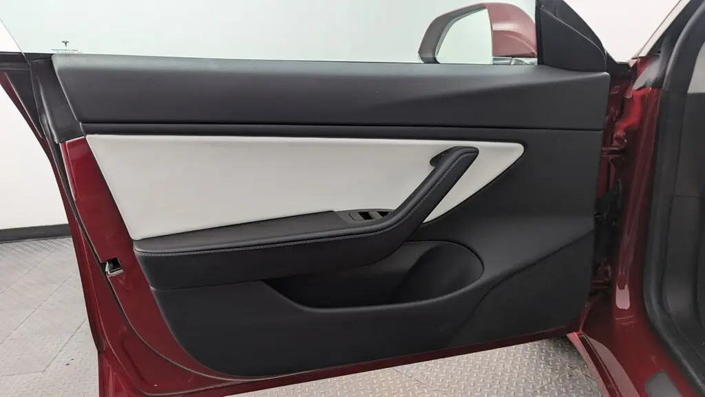 Florida Fine Cars - Used TESLA MODEL 3 2018 MIAMI LONG RANGE BATTERY