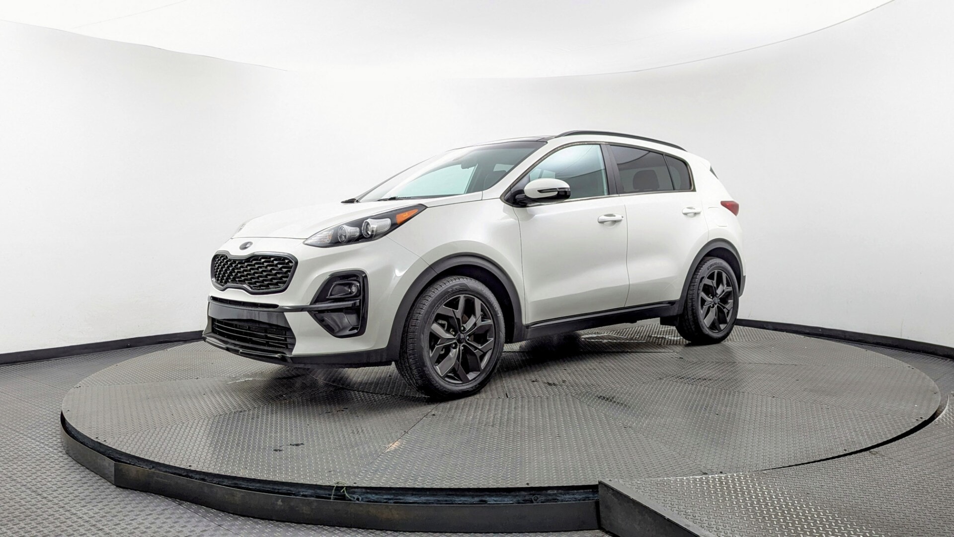 2022 Kia Sportage Nightfall