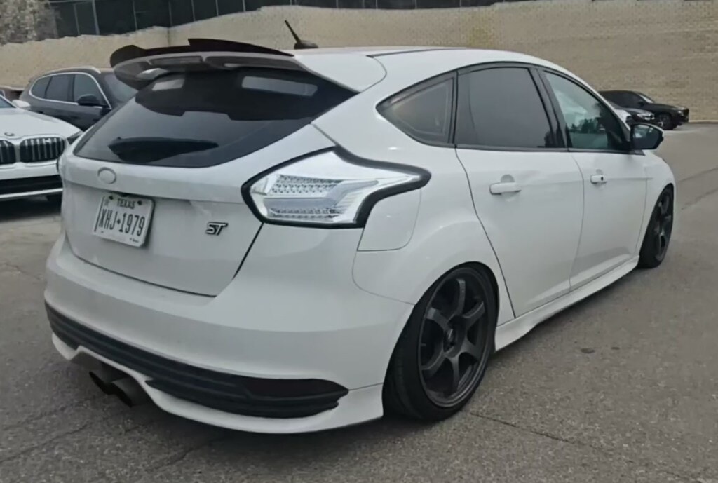 used vehicle - SEDAN FORD FOCUS 2018