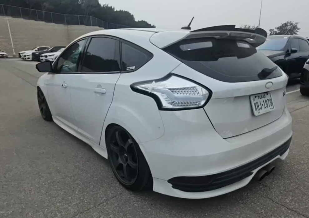 used vehicle - SEDAN FORD FOCUS 2018