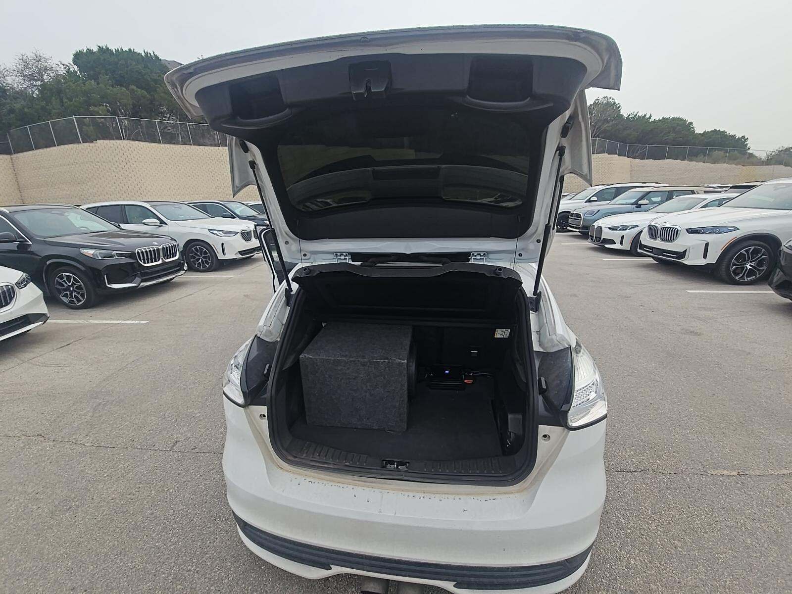 used vehicle - SEDAN FORD FOCUS 2018