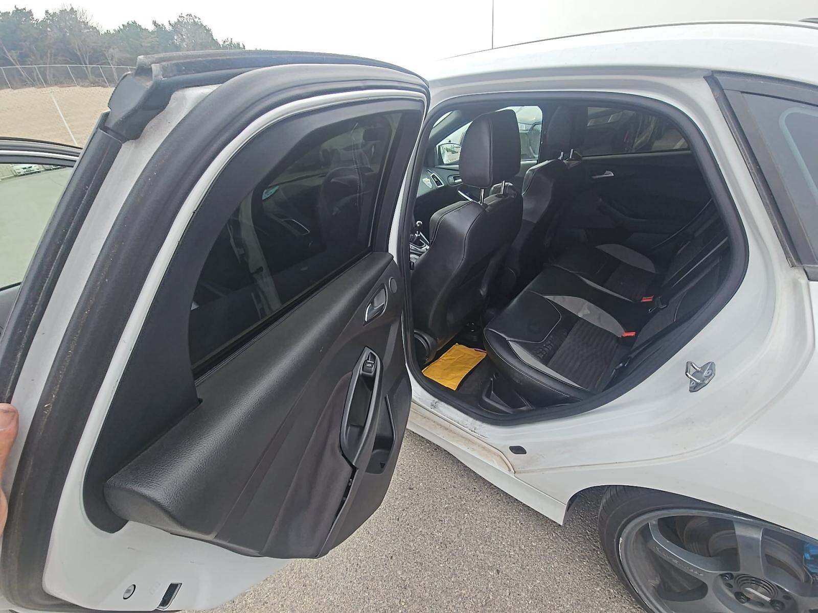 used vehicle - SEDAN FORD FOCUS 2018