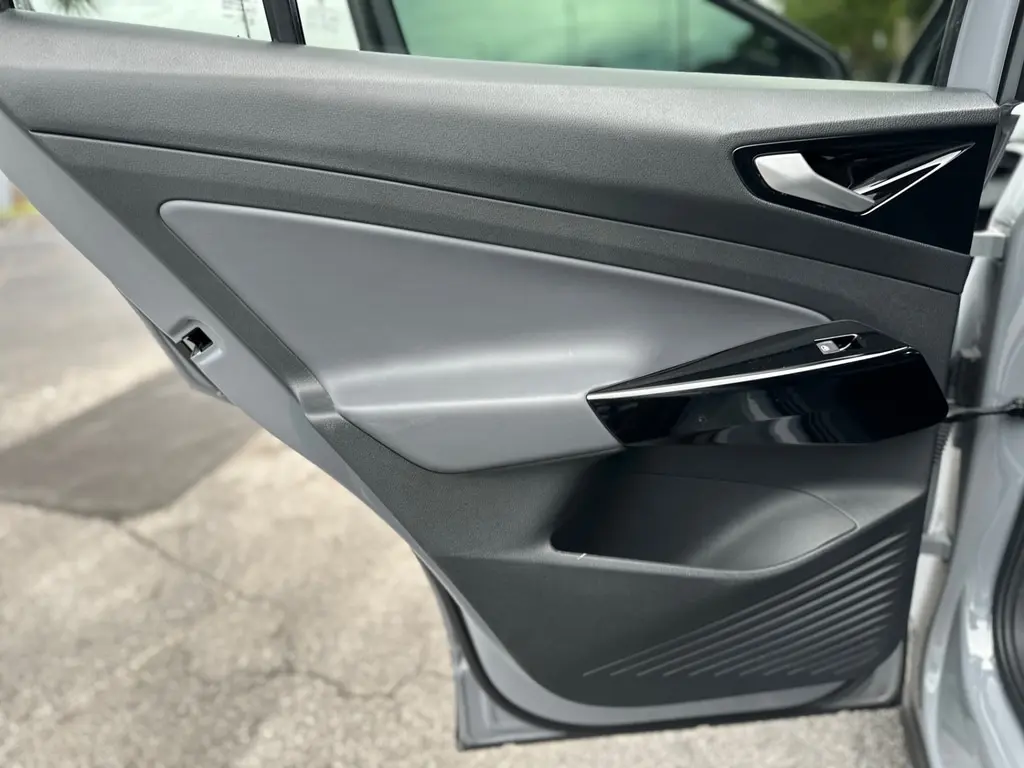 Florida Fine Cars - Used VOLKSWAGEN ID.4 2021 MARGATE PRO