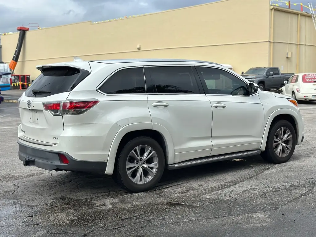 Florida Fine Cars - Used TOYOTA HIGHLANDER 2015 MIAMI XLE