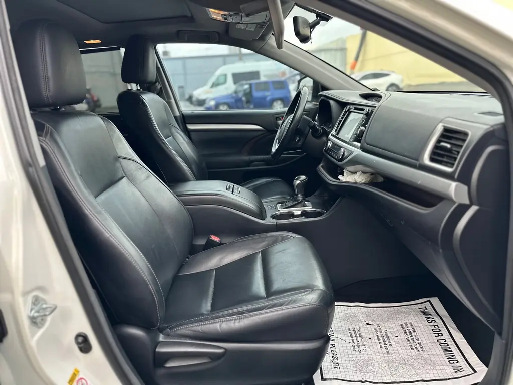 Florida Fine Cars - Used TOYOTA HIGHLANDER 2015 MIAMI XLE