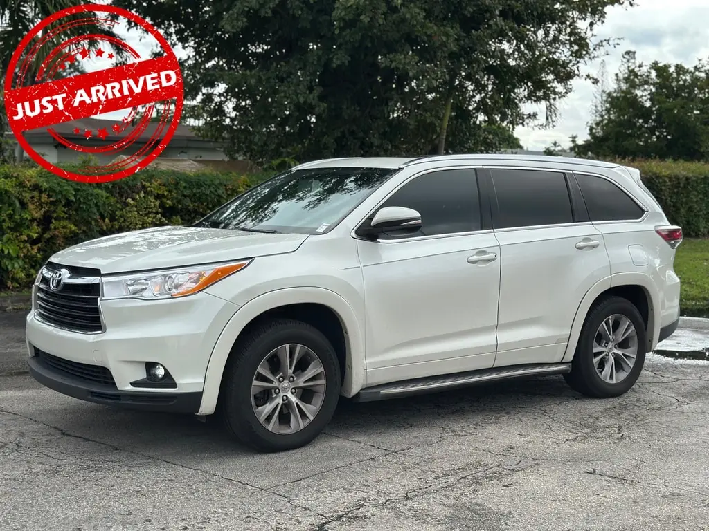 Florida Fine Cars - Used TOYOTA HIGHLANDER 2015 MIAMI XLE