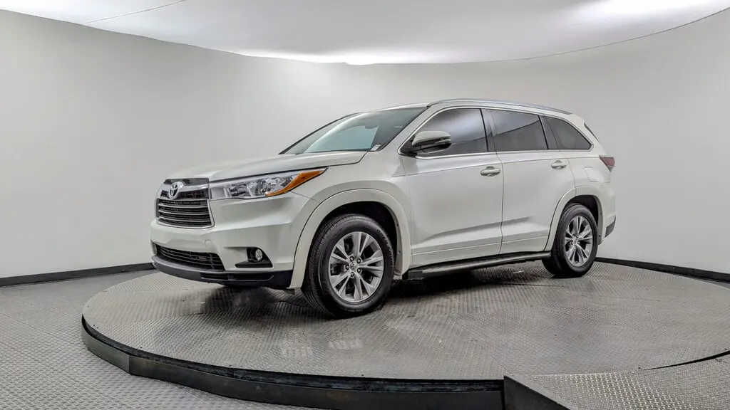 Florida Fine Cars - Used TOYOTA HIGHLANDER 2015 MIAMI XLE